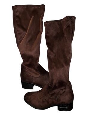 NIB Stanford Tall Brown Suede Knee-High Boots 2” Heel size 9